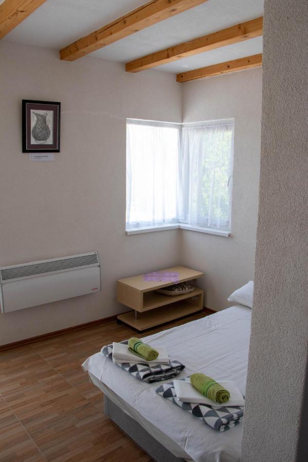 Big Mama'S Apartments Konjic Exterior photo